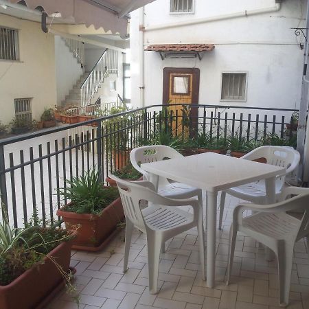 Al Narciso House By Franco E Lia Apartment Catania Bagian luar foto