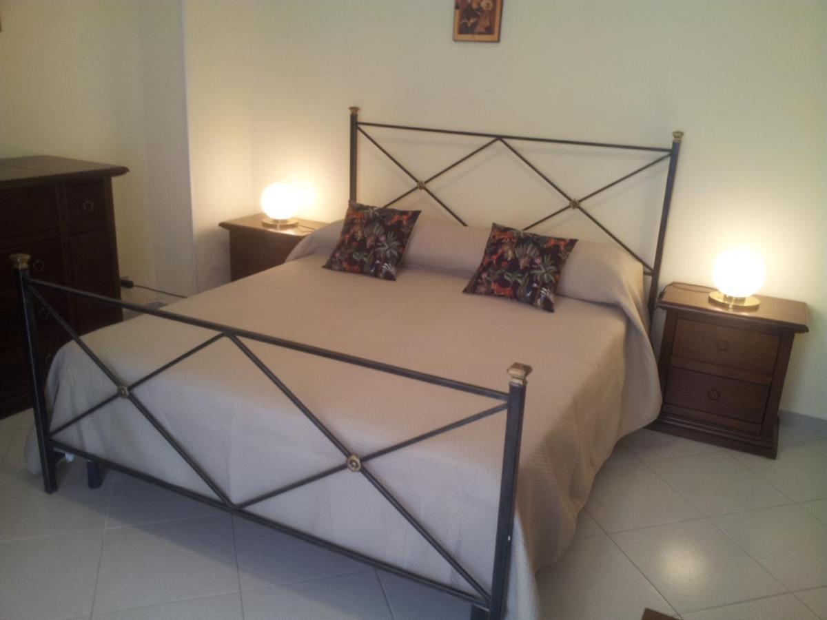 Al Narciso House By Franco E Lia Apartment Catania Bagian luar foto