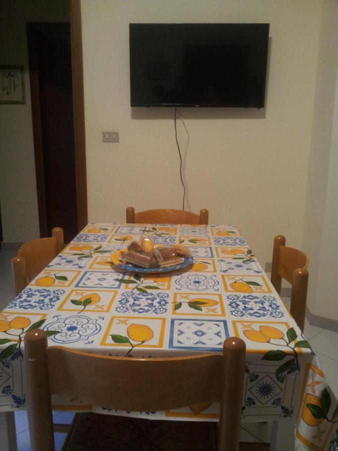 Al Narciso House By Franco E Lia Apartment Catania Bagian luar foto